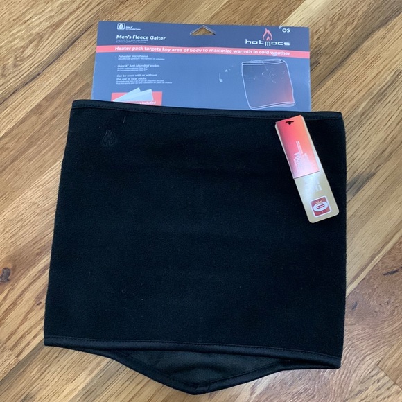 hotmocs Other - 💕5/$15 Hot Mocs MENS Fleece Gaiter , NEW in black , 2 free warmers